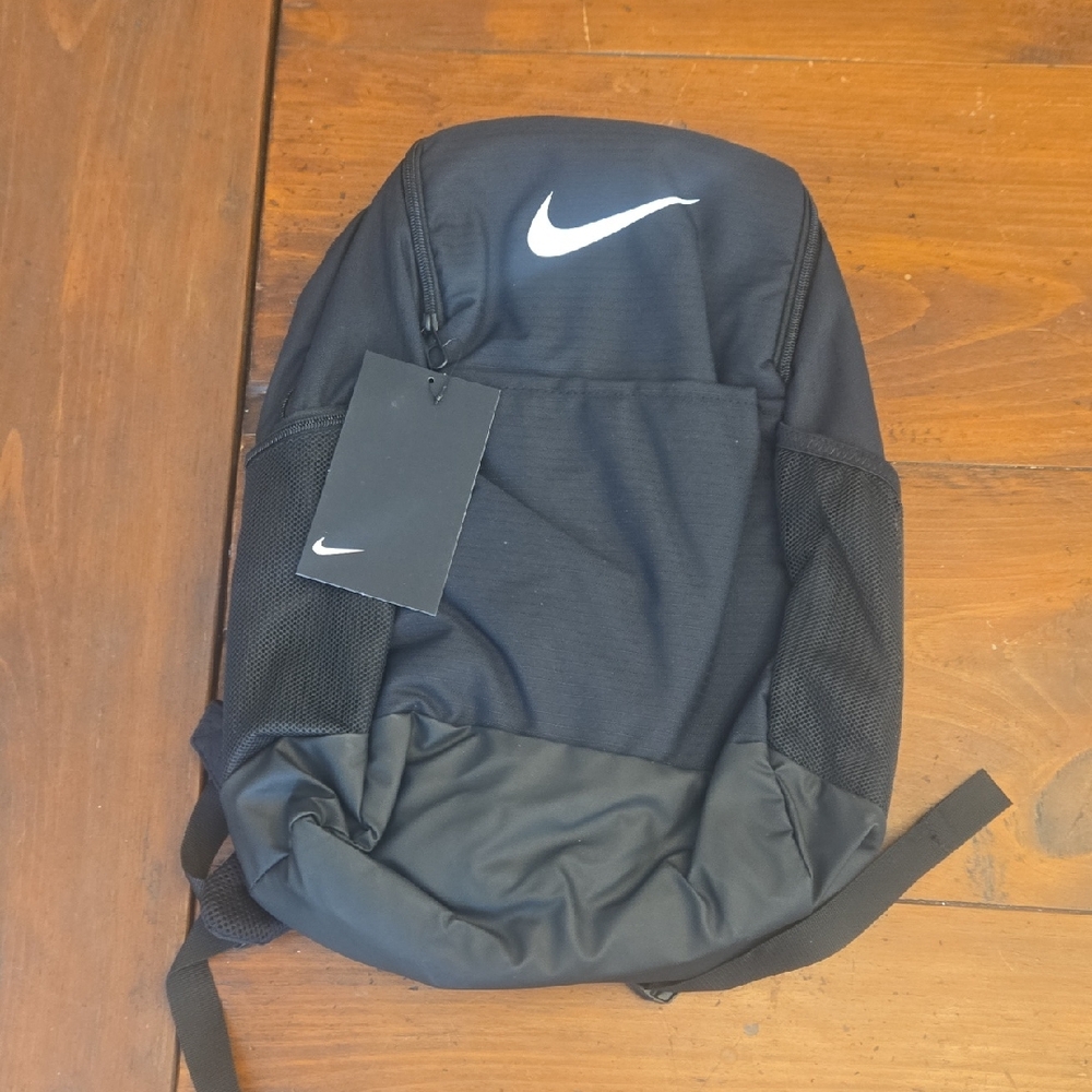 Nwt 1465 Cu Inch Nike Backpack